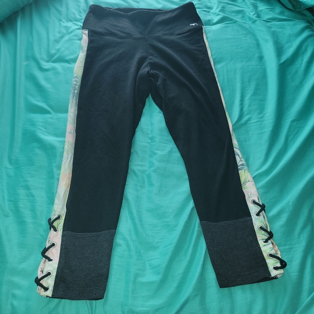 Vs Pink sz Large capri ankle length pants